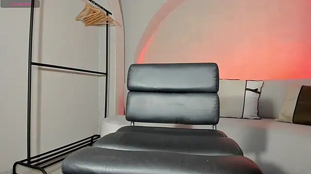 Snapshot of AnnaBrooks1 chatting on March 19, 2026, 7:03 pm AnnaBrooks1 online show from March 19, 2026, 7:03 pm