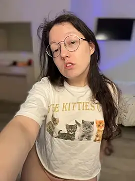 Snapshot of emigooflordXD chatting on October 20, 2025, 11:22 am emigooflordXD online show from October 20, 2025, 11:22 am