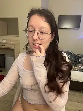 Snapshot of emigooflordXD chatting on November 14, 2025, 9:02 am emigooflordXD online show from November 14, 2025, 9:02 am