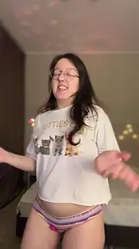 emigooflordXD online show from March 20, 2026, 4:19 pm