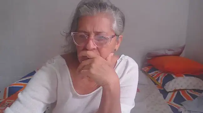 candy mature  online show from February 24, 2025, 3:42 pm