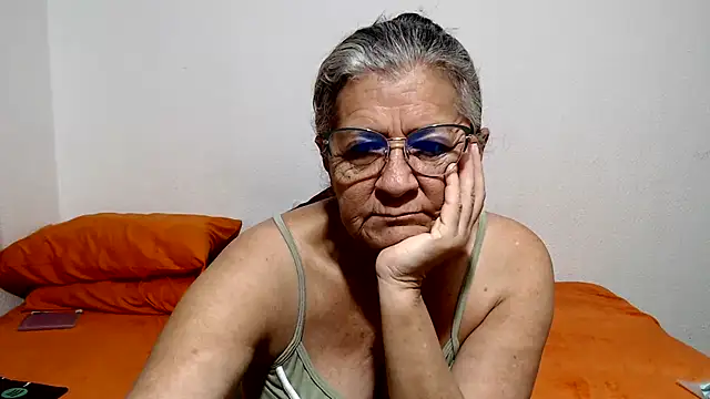 candy mature  online show from July 20, 2026, 11:23 am