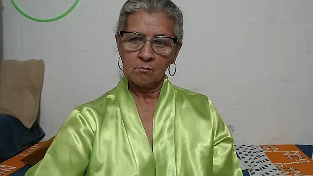 Snapshot of candy_mature_ chatting on March 5, 2026, 11:43 pm candy mature online show from March 5, 2026, 11:43 pm