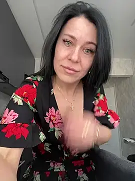 CuteNata online show from March 5, 2026, 12:13 pm