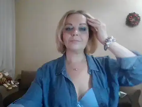 SofiyaPetrova online show from February 6, 2025, 8:56 pm