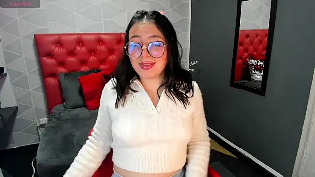 Snapshot of MiaWils_ chatting on February 25, 2025, 7:27 pm MiaWils online show from February 25, 2025, 7:27 pm