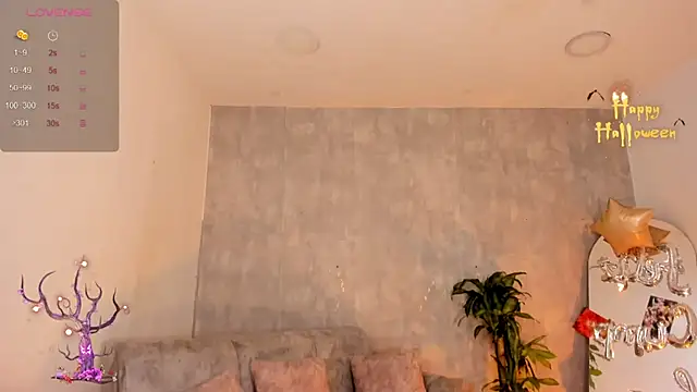 miacoopersx online show from October 30, 2025, 12:14 pm