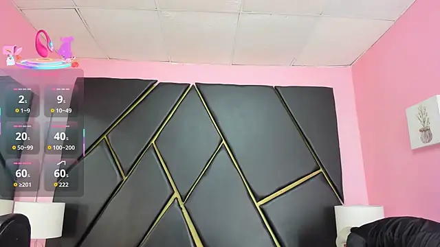 Snapshot of MilanZaire chatting on November 22, 2025, 12:32 am MilanZaire online show from November 22, 2025, 12:32 am