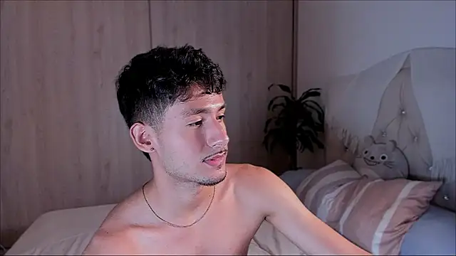 Snapshot of dimitri_targaryen chatting on September 12, 2025, 11:59 pm dimitri targaryen online show from September 12, 2025, 11:59 pm