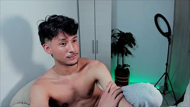 Snapshot of dimitri_targaryen chatting on January 22, 2025, 7:14 am dimitri targaryen online show from January 22, 2025, 7:14 am