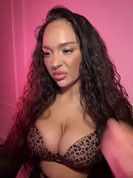 CardiSweetBaby online show from February 3, 2026, 7:41 pm