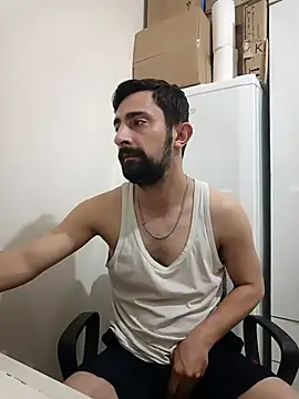 Snapshot of milfhuntertr chatting on March 16, 2025, 10:42 pm milfhuntertr online show from March 16, 2025, 10:42 pm