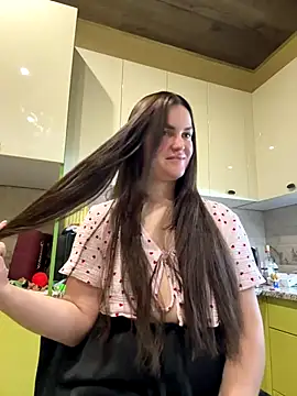 Karolina llove online show from October 15, 2025, 1:15 am