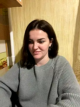 Karolina llove online show from December 3, 2024, 3:39 pm