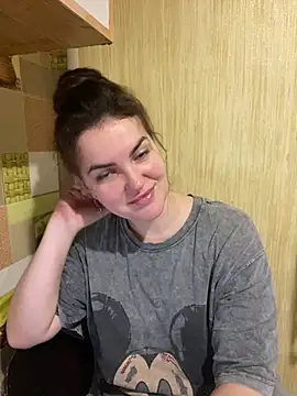 Karolina llove online show from December 22, 2024, 5:44 am