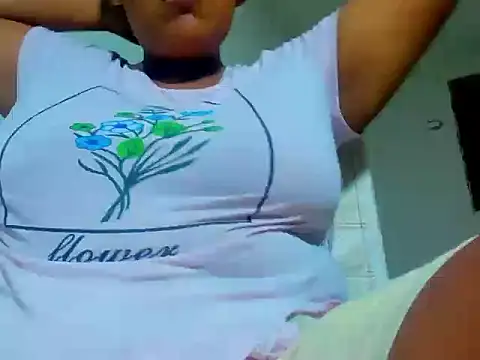 Snapshot of Kika_teem chatting on July 24, 2026, 3:02 am Kika teem online show from July 24, 2026, 3:02 am