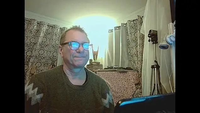 coryassman online show from April 23, 2026, 7:48 am