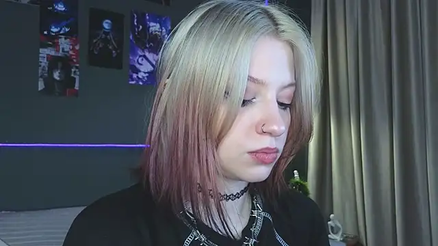 arielabradberry online show from January 15, 2026, 1:25 pm