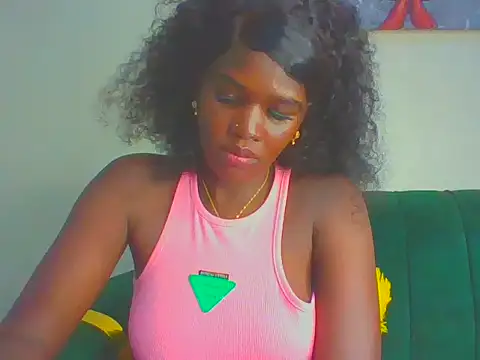 Snapshot of cutesmiling chatting on July 29, 2026, 11:37 pm cutesmiling online show from July 29, 2026, 11:37 pm