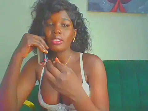 Snapshot of cutesmiling chatting on July 17, 2026, 10:29 pm cutesmiling online show from July 17, 2026, 10:29 pm