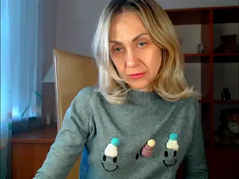 Tanya6547 online show from November 12, 2025, 11:14 am