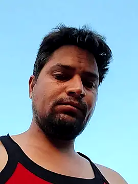 Snapshot of lovesuna chatting on May 9, 2026, 12:47 am lovesuna online show from May 9, 2026, 12:47 am