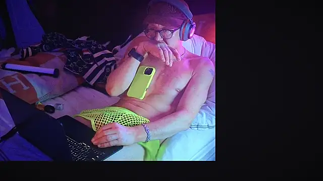 YouLikeBigDick9 online show from March 10, 2025, 9:01 am