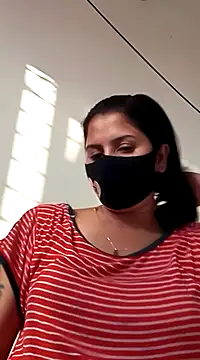 Snapshot of Cute_Nipa chatting on February 19, 2025, 10:34 am Cute Nipa online show from February 19, 2025, 10:34 am