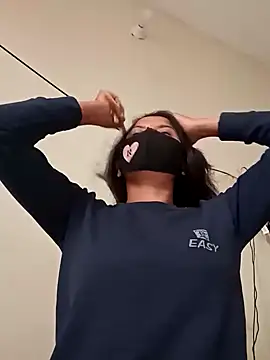 Snapshot of Cute_Nipa chatting on January 17, 2025, 2:39 am Cute Nipa online show from January 17, 2025, 2:39 am