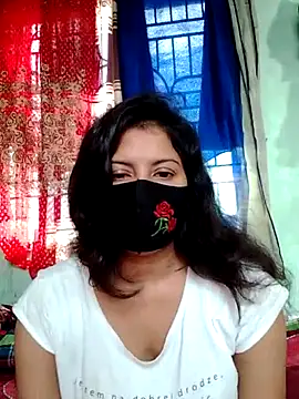 Snapshot of Cute_Nipa chatting on September 18, 2025, 5:21 am Cute Nipa online show from September 18, 2025, 5:21 am