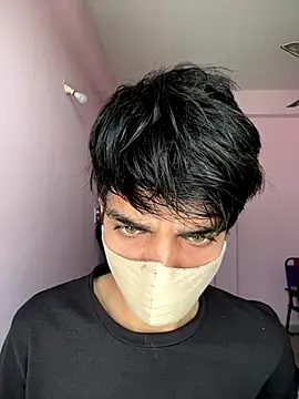 Snapshot of Telugukannadaboy69 chatting on December 5, 2024, 5:10 am Telugukannadaboy69 online show from December 5, 2024, 5:10 am