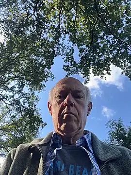 Snapshot of martxxxxx chatting on June 11, 2026, 7:16 am martxxxxx online show from June 11, 2026, 7:16 am
