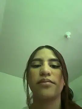 Snapshot of AnthonelaDuque chatting on February 14, 2026, 11:54 am AnthonelaDuque online show from February 14, 2026, 11:54 am