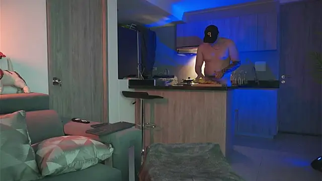 Snapshot of odin_blake chatting on February 12, 2025, 4:01 am odin blake online show from February 12, 2025, 4:01 am