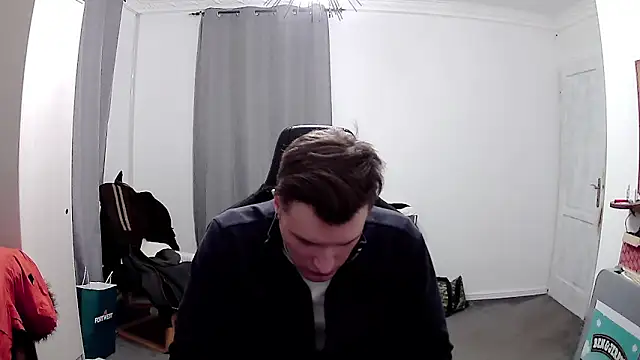 Snapshot of PKrisztian chatting on March 24, 2026, 10:21 pm PKrisztian online show from March 24, 2026, 10:21 pm