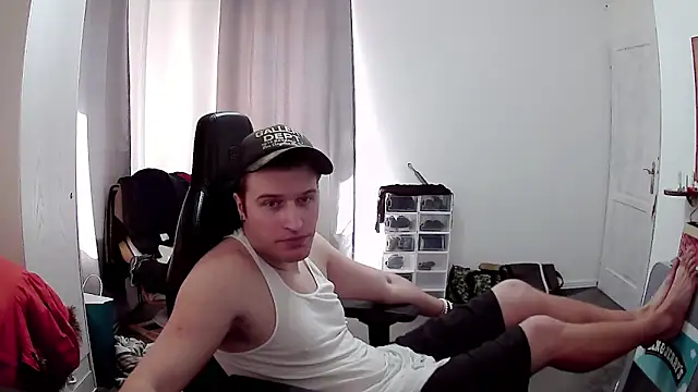 Snapshot of PKrisztian chatting on April 23, 2026, 2:30 pm PKrisztian online show from April 23, 2026, 2:30 pm