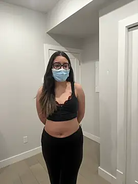 jAsMinE678 online show from April 25, 2026, 4:59 am