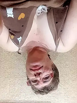 Lee Nell online show from March 2, 2025, 10:45 pm