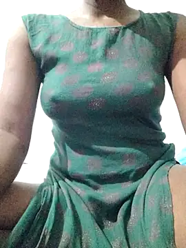 Snapshot of rituporna2004 chatting on November 22, 2025, 3:05 am rituporna2004 online show from November 22, 2025, 3:05 am