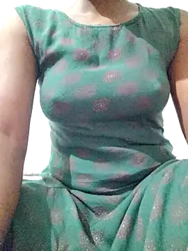 Snapshot of rituporna2004 chatting on December 2, 2025, 2:01 am rituporna2004 online show from December 2, 2025, 2:01 am