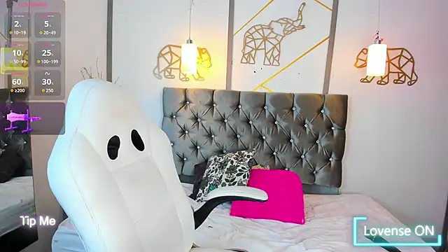 Snapshot of SalmaZaman chatting on October 8, 2025, 7:58 pm SalmaZaman online show from October 8, 2025, 7:58 pm