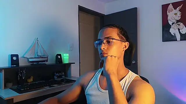 Snapshot of alejo_x3 chatting on November 1, 2025, 10:14 pm alejo x3 online show from November 1, 2025, 10:14 pm