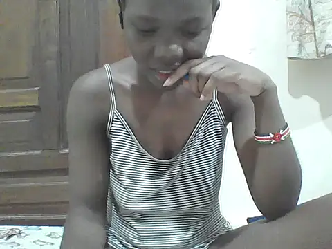 Snapshot of Ebony_Sweetcandy chatting on March 26, 2026, 7:01 pm Ebony Sweetcandy online show from March 26, 2026, 7:01 pm