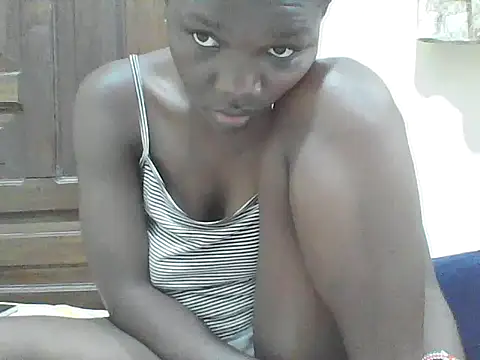 Snapshot of Ebony_Sweetcandy chatting on April 3, 2026, 6:42 am Ebony Sweetcandy online show from April 3, 2026, 6:42 am
