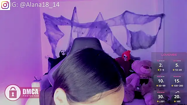 Alana Pherson online show from October 25, 2025, 8:46 am