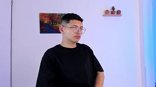 a lejandro 0 8 online show from February 27, 2025, 5:18 am