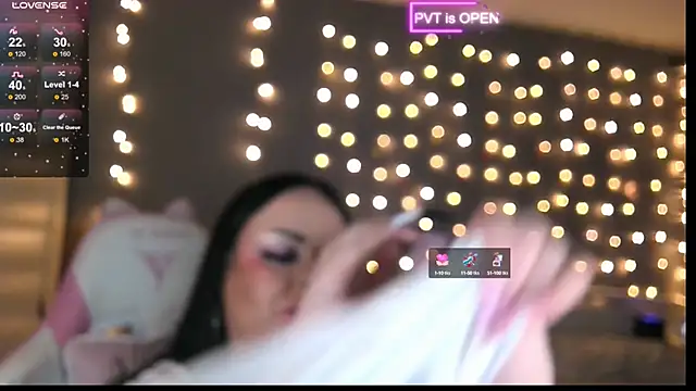 Snapshot of og_maddison chatting on February 14, 2025, 6:29 pm og maddison online show from February 14, 2025, 6:29 pm