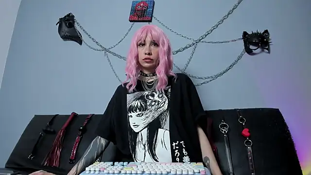 Snapshot of K_Intraven0us chatting on February 21, 2025, 7:43 pm K Intraven0us online show from February 21, 2025, 7:43 pm