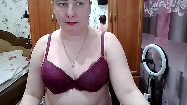 SophieNightAh online show from March 11, 2026, 4:34 pm