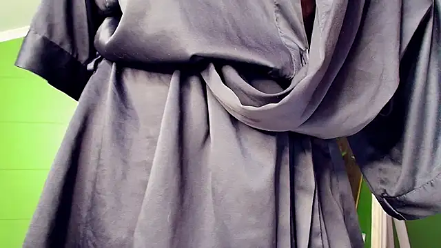 Snapshot of Meowroslava chatting on November 27, 2025, 11:32 am Meowroslava online show from November 27, 2025, 11:32 am